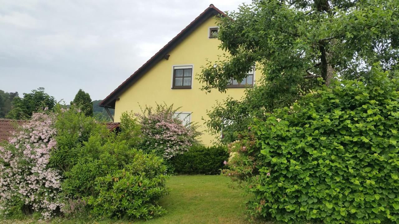 Ferienwohnung Adelhardt Eckersdorf Eksteriør billede